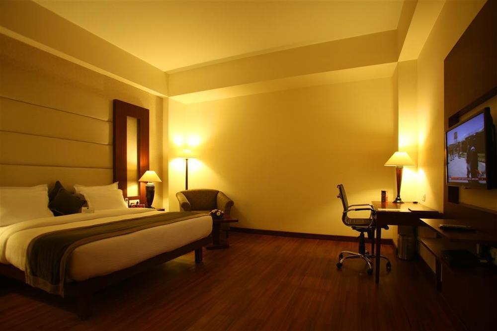 Continent Nakodar Hotel & Resorts Quarto foto